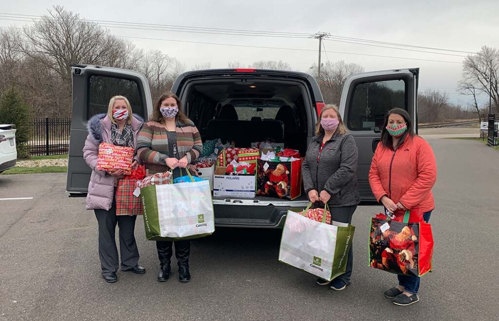 Morgan employees and their 2022 donations from the Giving Tree