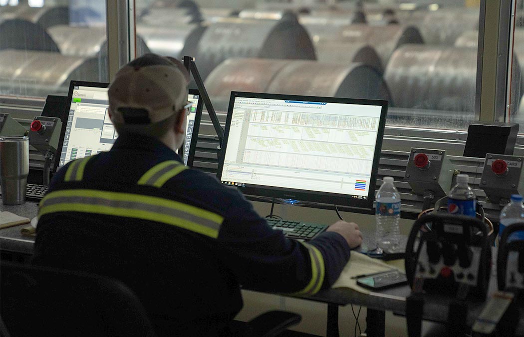 Crane engineer using AI for overhead crane management