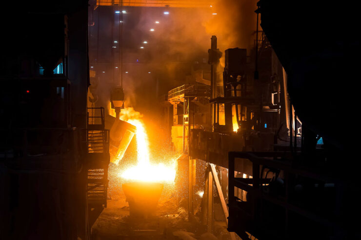 Ladle crane pouring molten hot steel