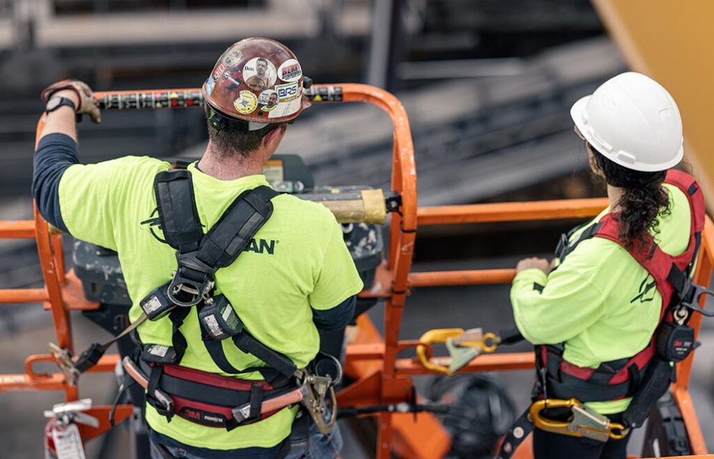 crane technicians